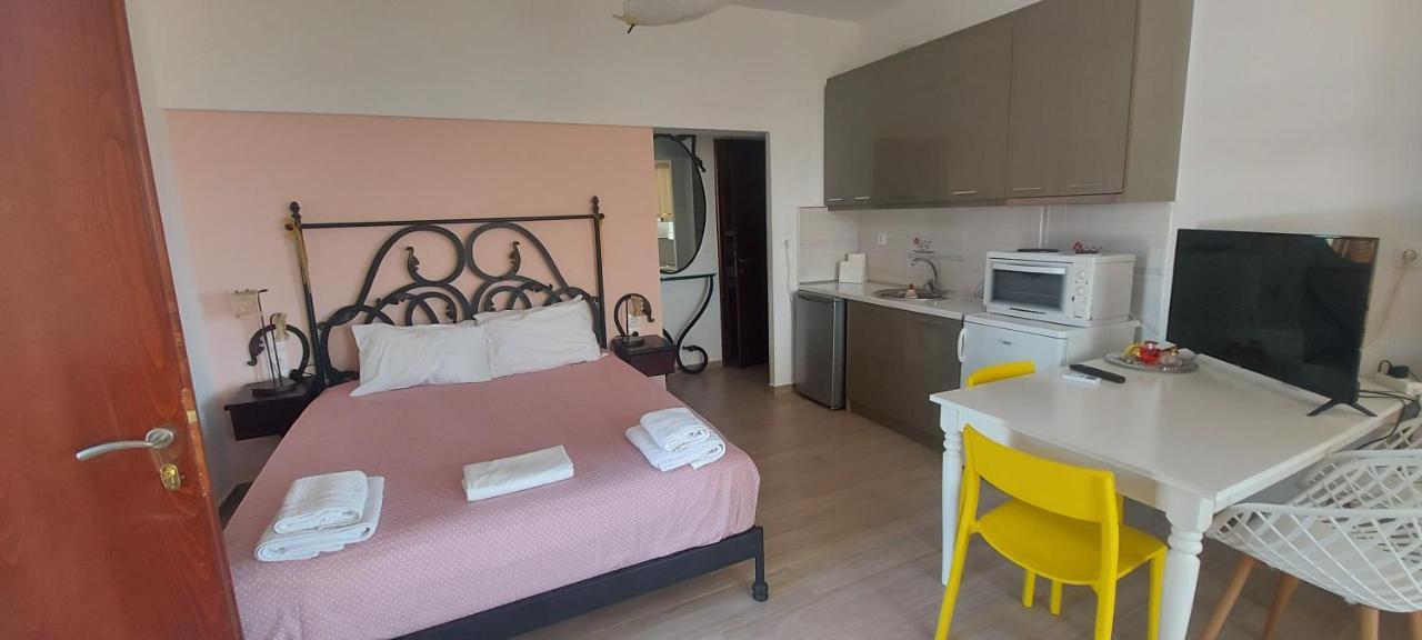 Golden View Limnos Appartement *