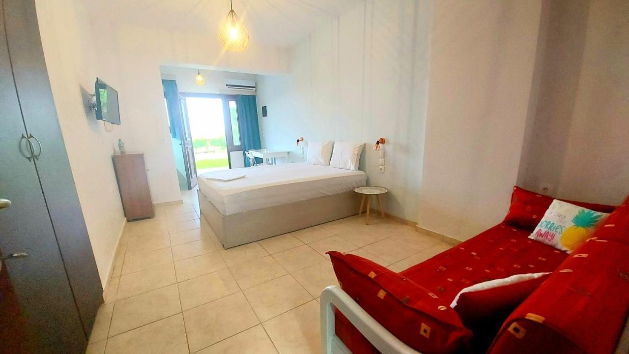 Golden View Limnos Apartment