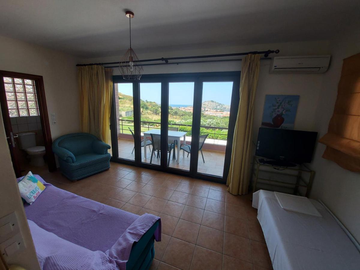 Golden View Limnos Apartment