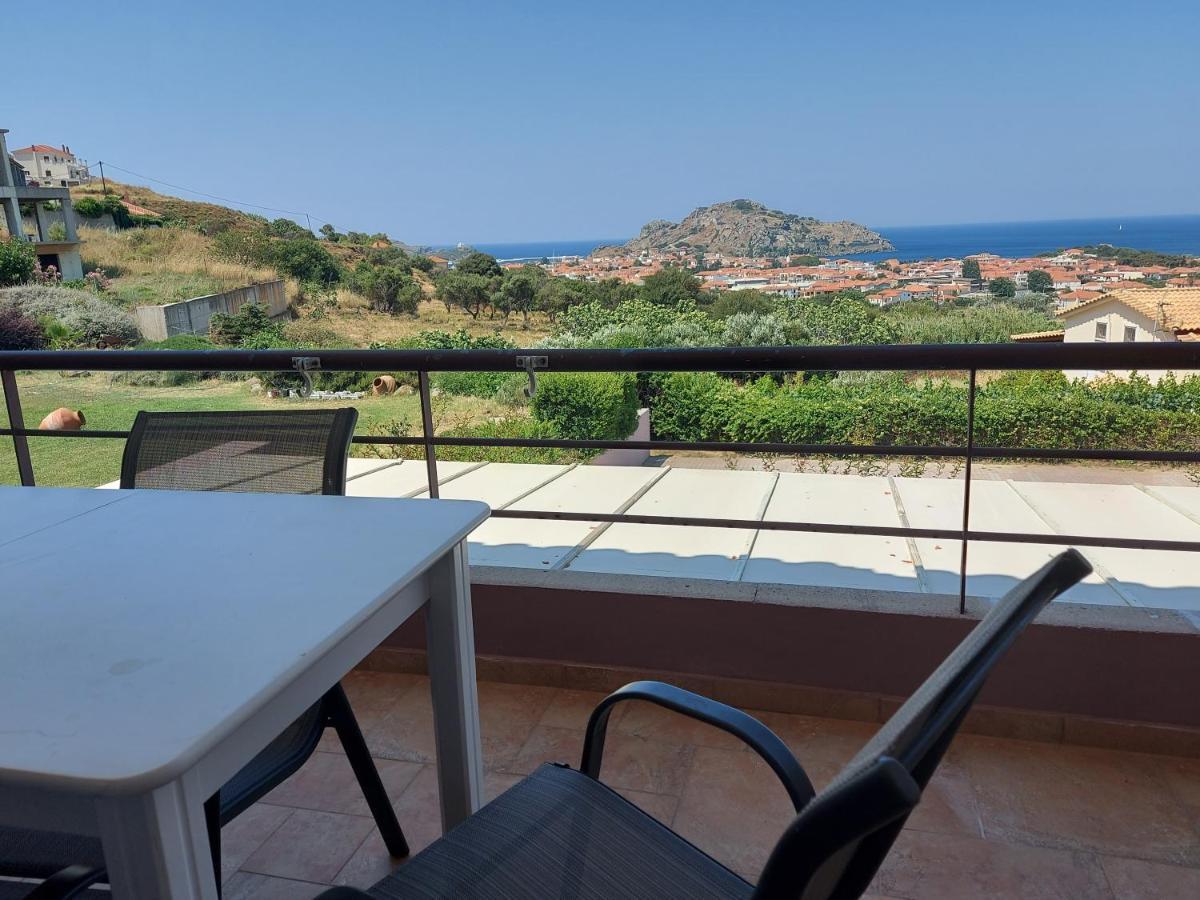 Golden View Limnos Apartment *
