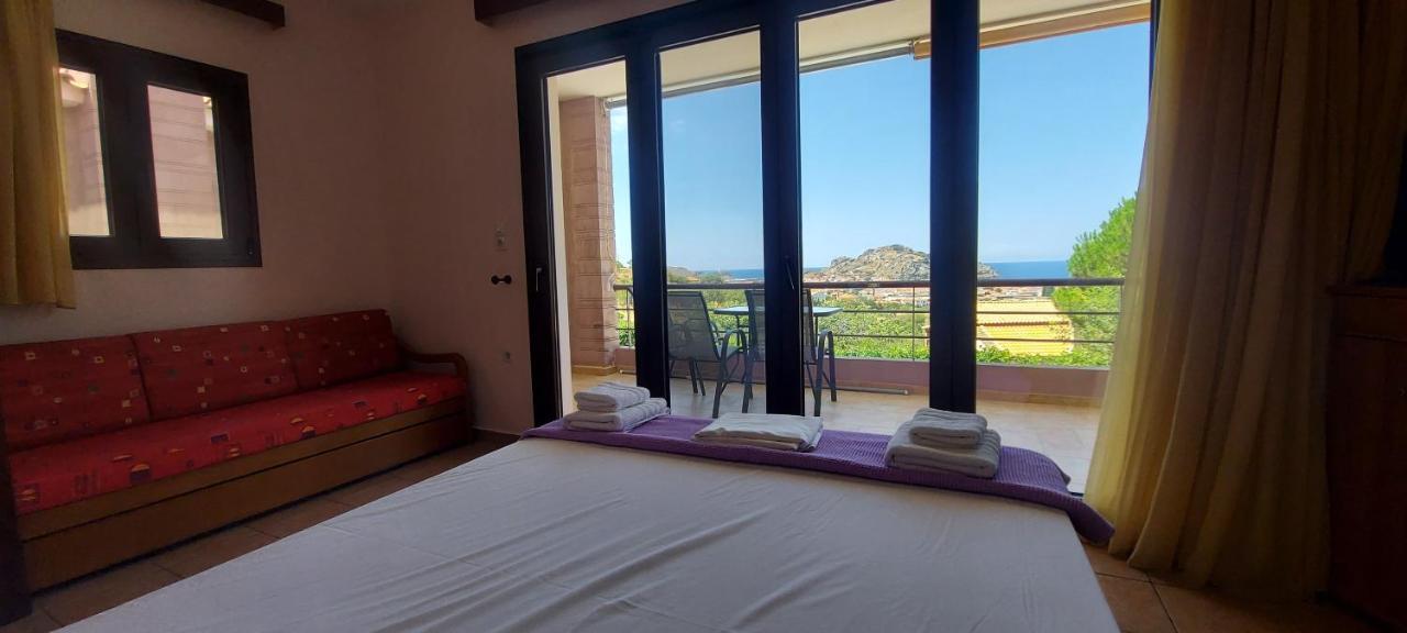 Golden View Limnos Apartment *