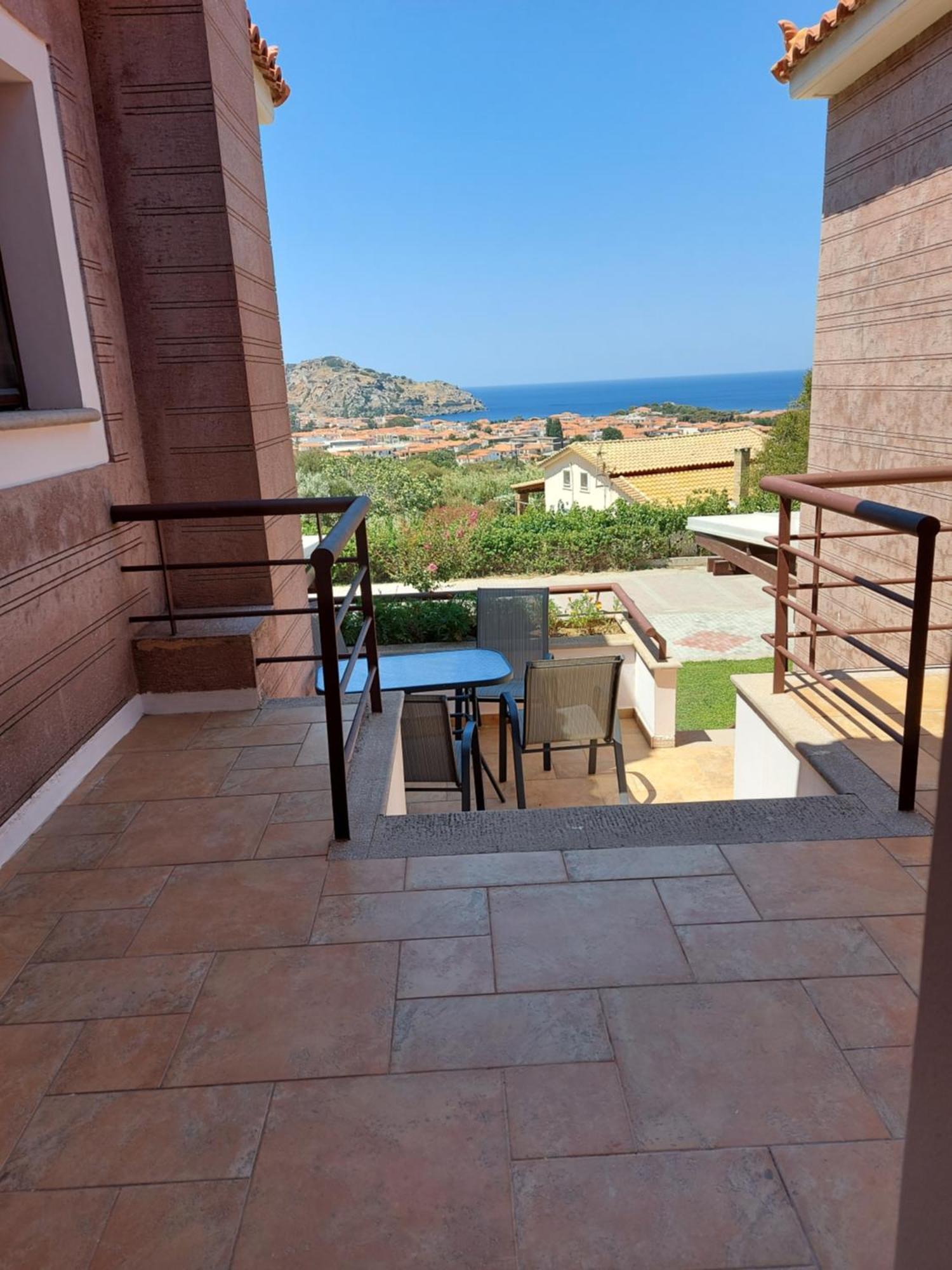 Apartment Golden View Limnos